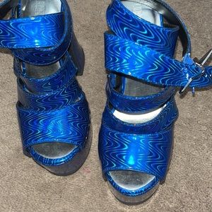 Current Mood LIQUID HYPNOSIS PLATFORM SANDALS